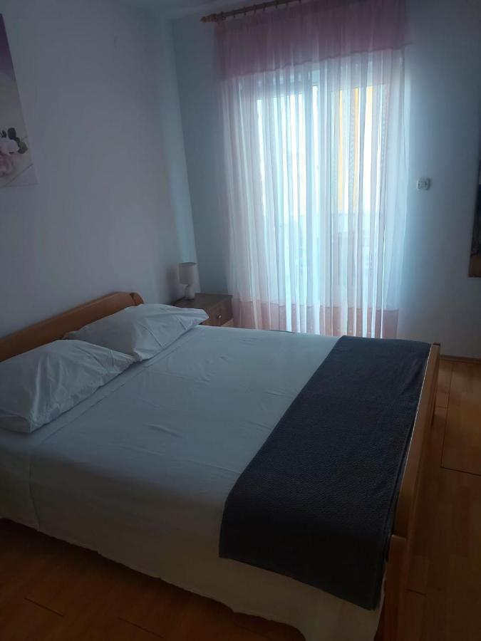 Apartmani Ciklic Dobropoljana Luaran gambar